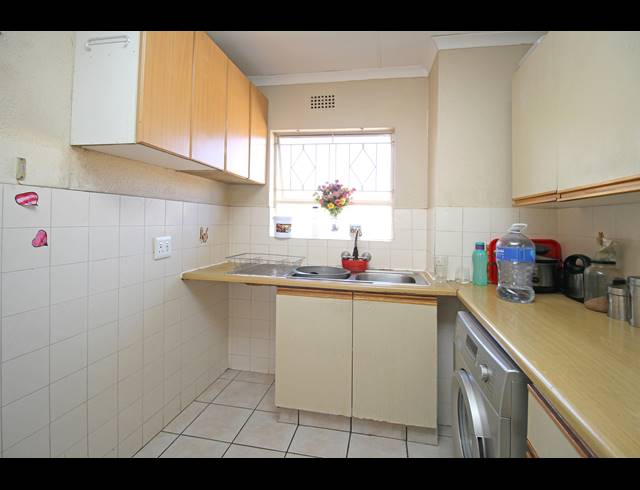 2 BEDROOM TOWNHOUSE FOR SALE IN FERNDALE